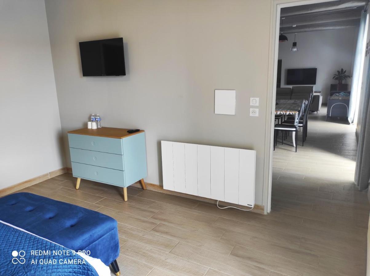 Bed and breakfast D'hotes Le Domaine Des Hirondelles Champcenest