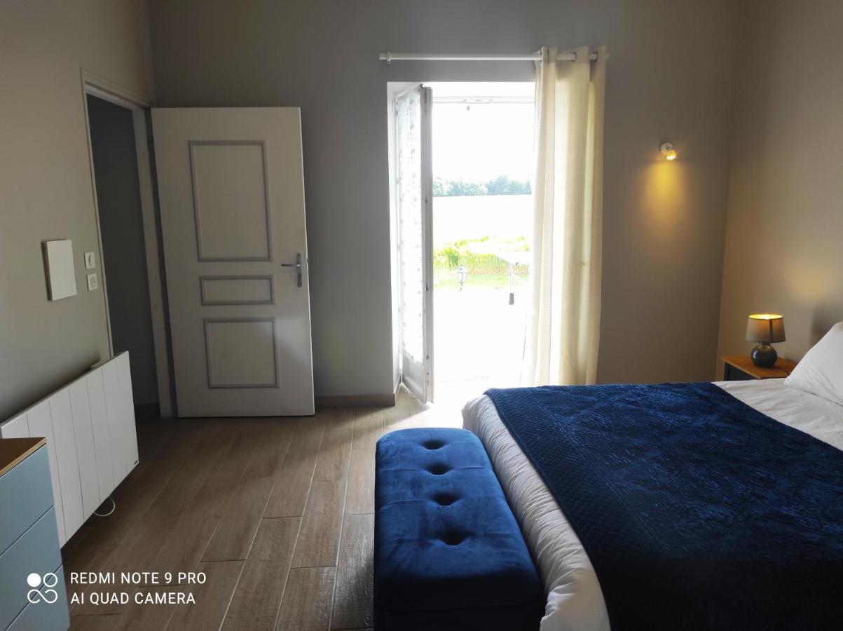 D'hotes Le Domaine Des Hirondelles Bed and breakfast *