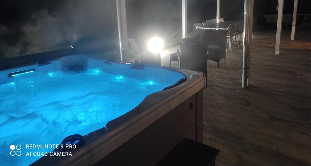 Bed & Breakfast D'hotes Le Domaine Des Hirondelles
